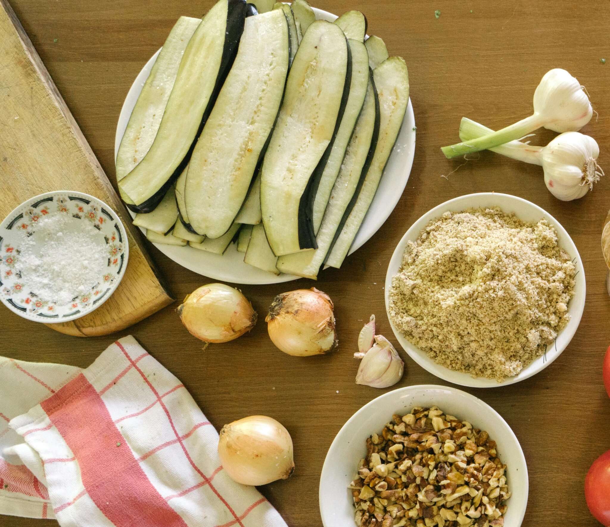 Brot &amp; Zucchini-Joghurt Dip - Kochgräfin Corinna Graf - Kochschule ...