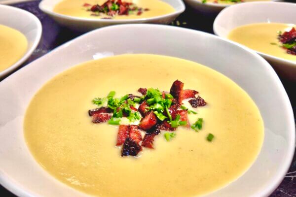 Steckrübensuppe & Cabanossi