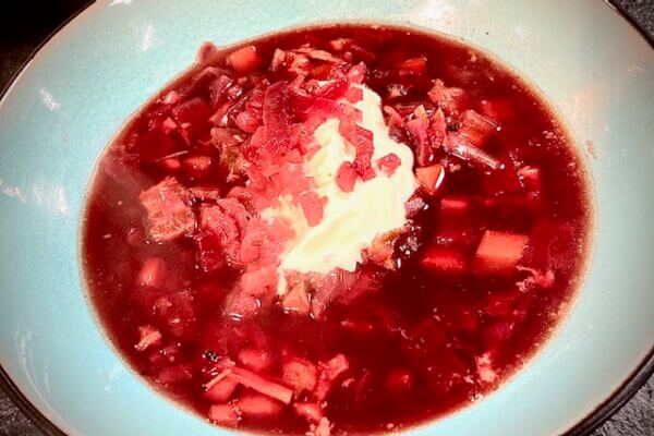 Borschtsch & Creme Fraiche & Apfel